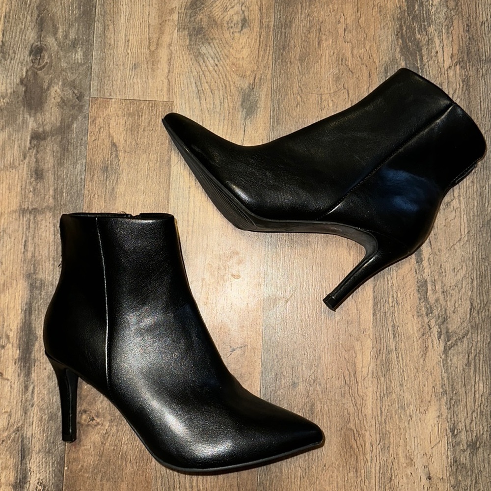 Kelly & katie boots